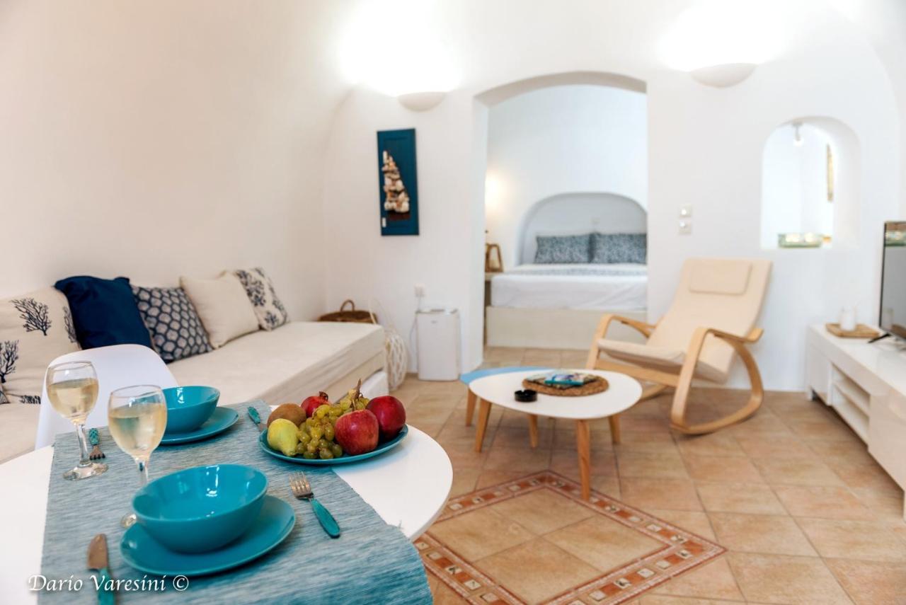 Santorinian Lava House Villa Pýrgos Dış mekan fotoğraf