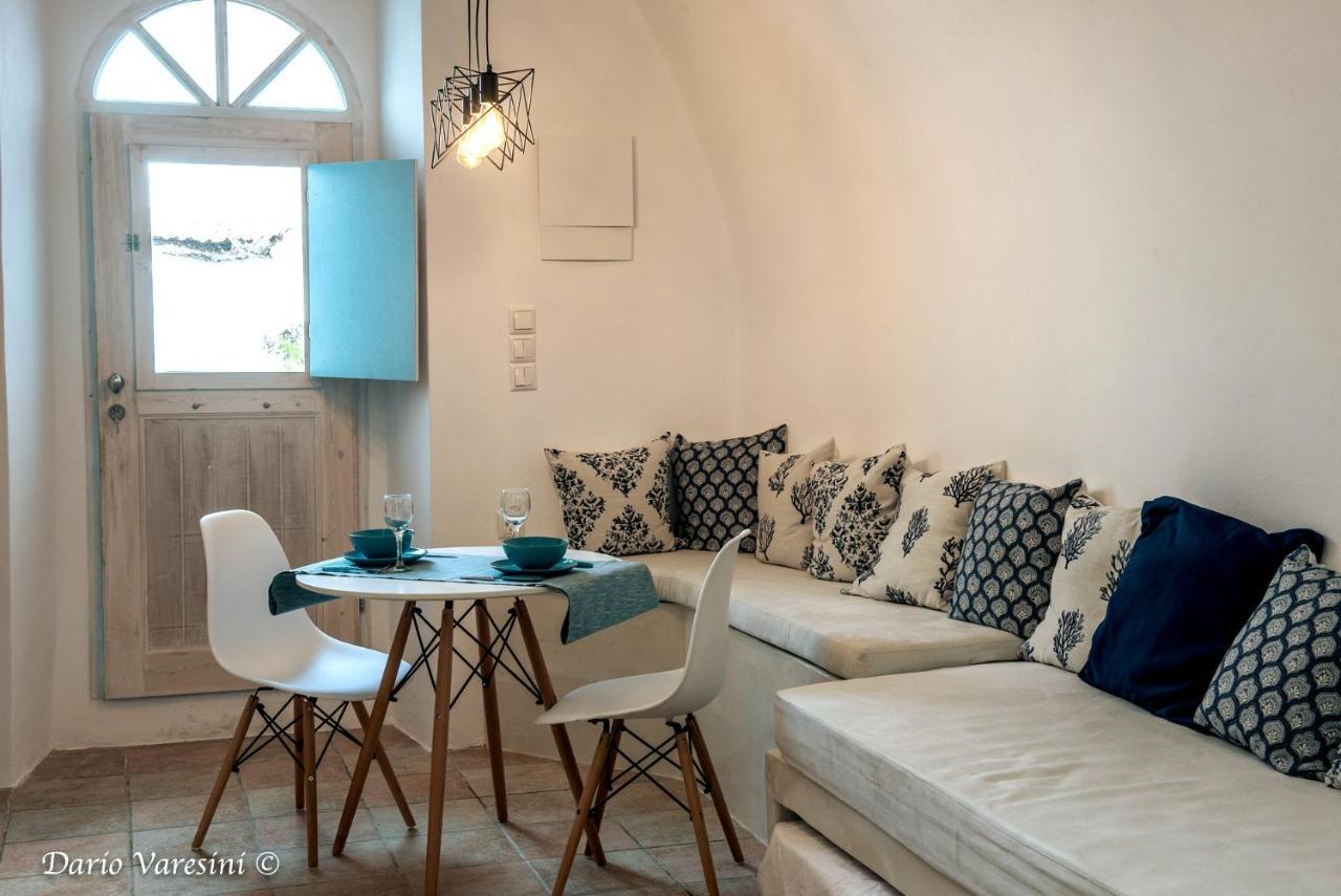 Santorinian Lava House Villa Pýrgos Dış mekan fotoğraf