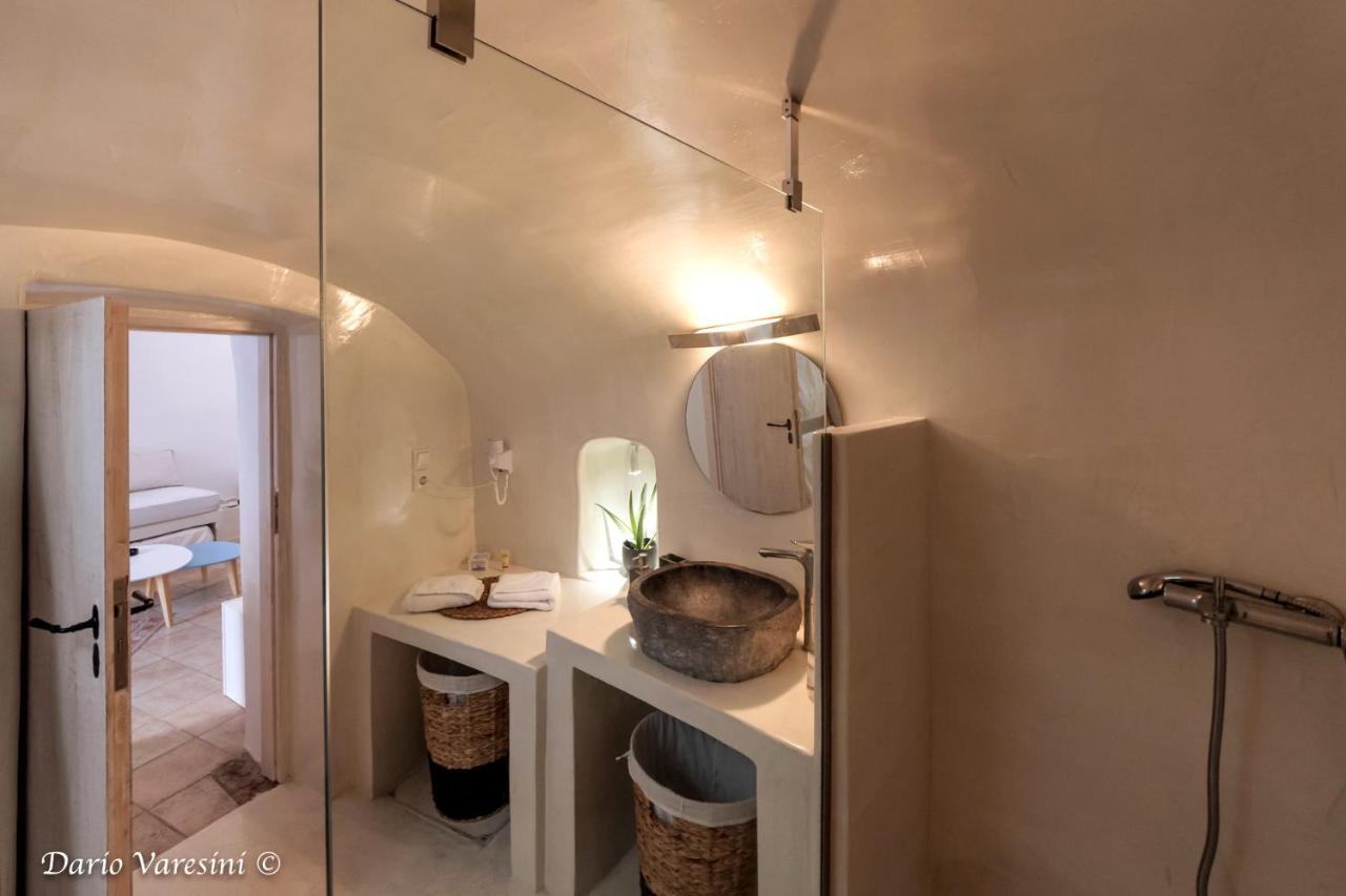 Santorinian Lava House Villa Pýrgos Dış mekan fotoğraf