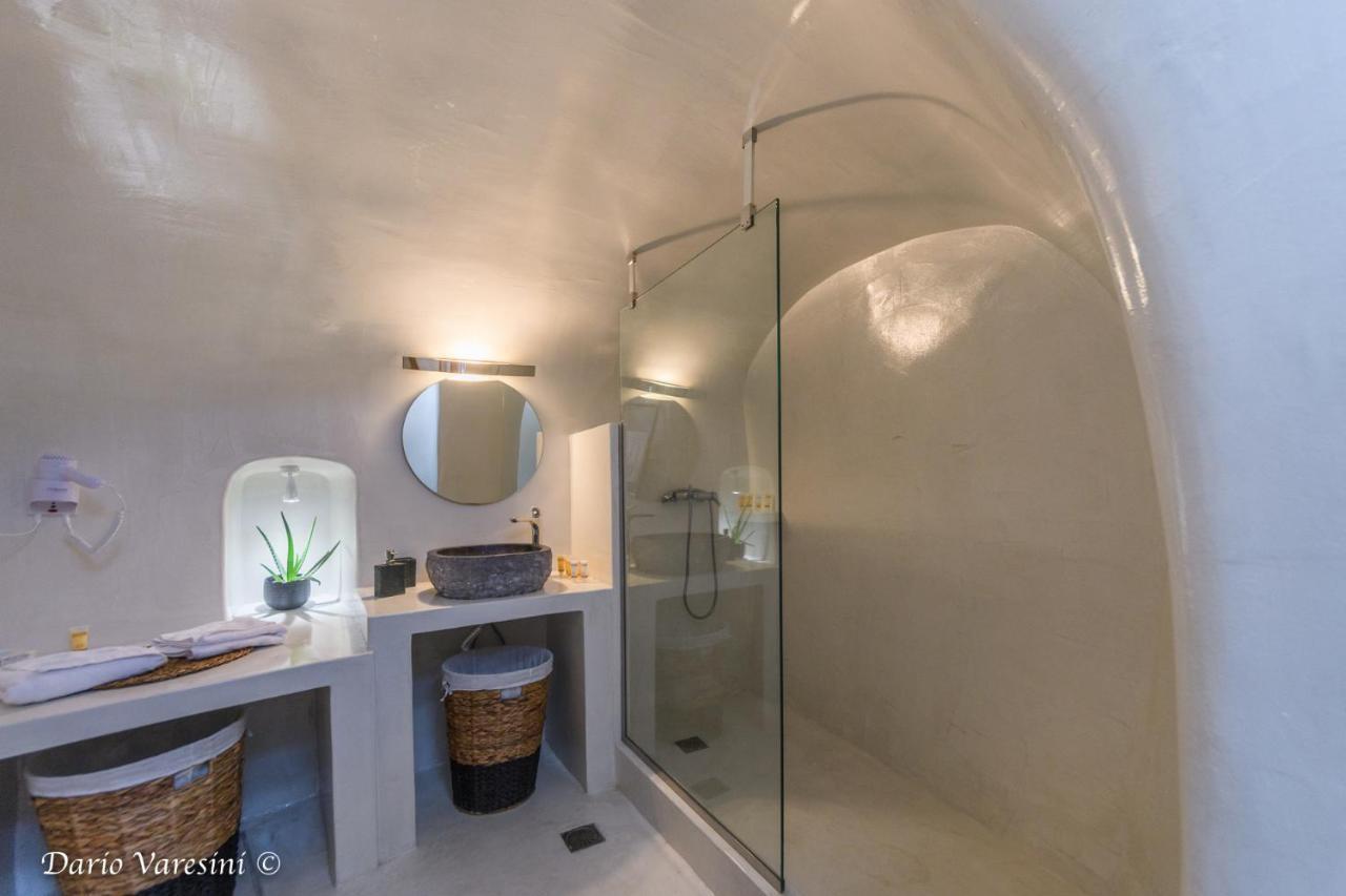 Santorinian Lava House Villa Pýrgos Dış mekan fotoğraf
