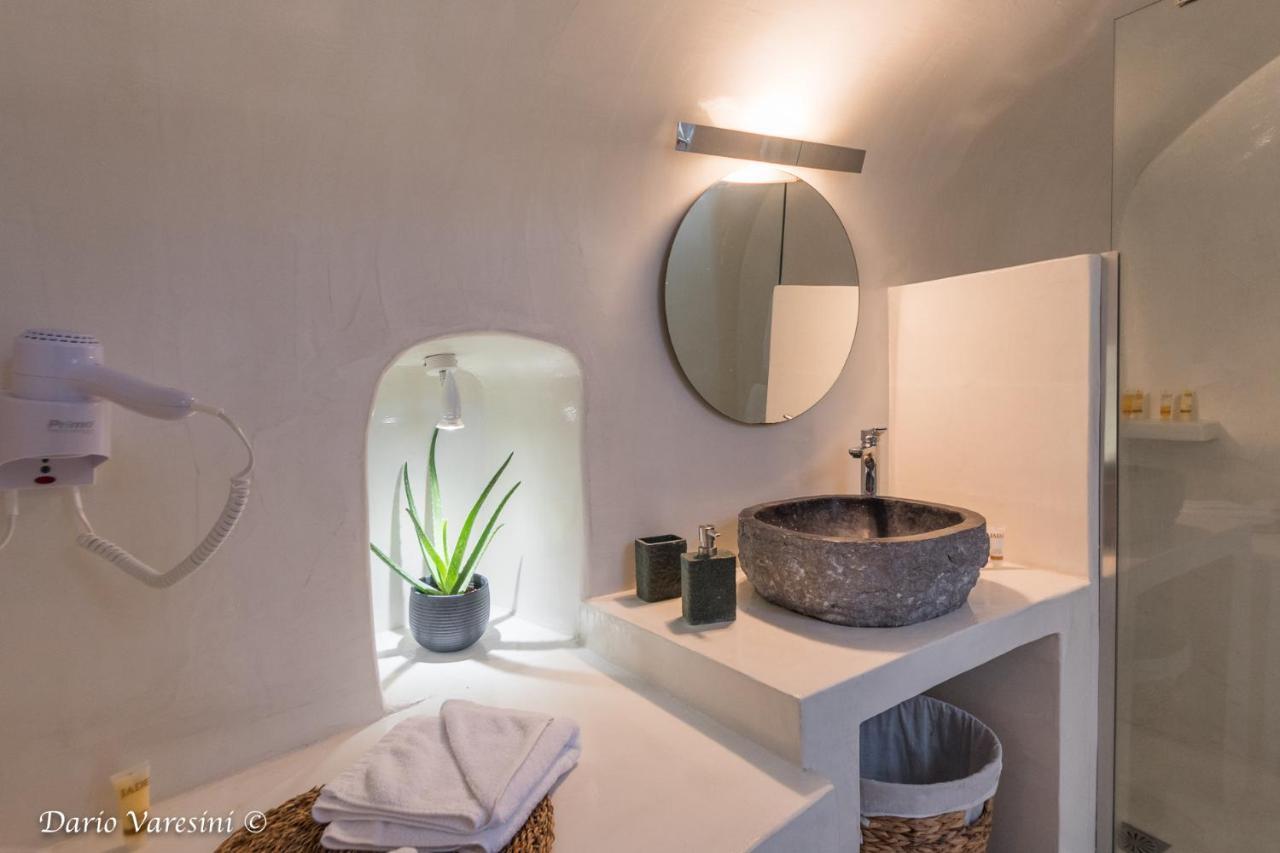 Santorinian Lava House Villa Pýrgos Dış mekan fotoğraf